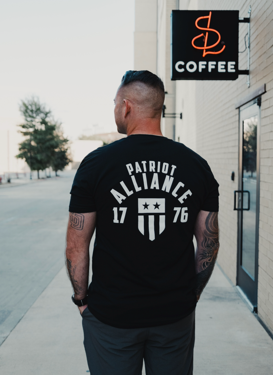 Founders Crest T-Shirt - Black PREORDER SHIPS EARLY NOV